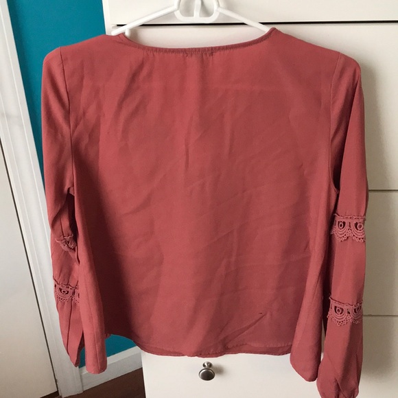 Blouse - Picture 2 of 2